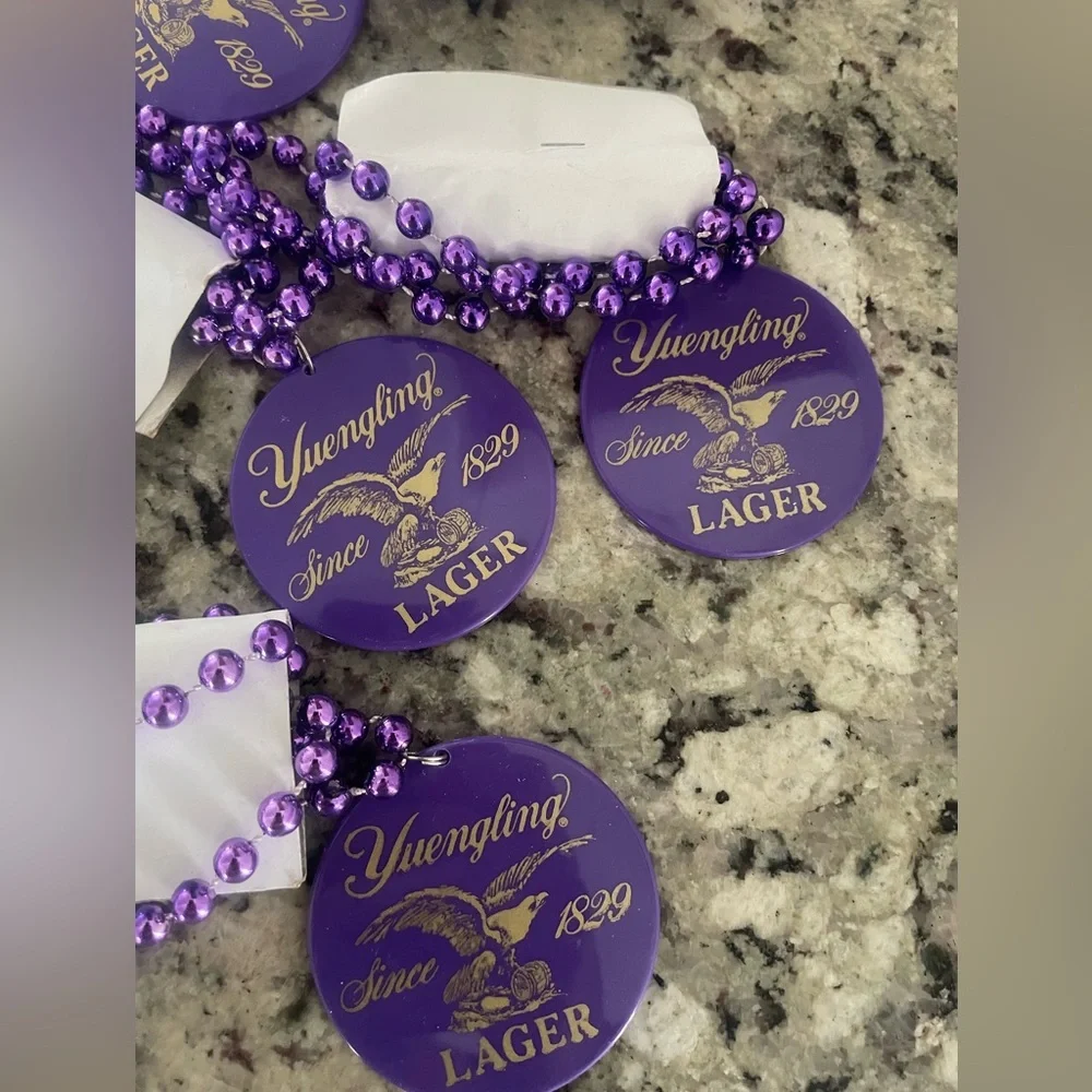 Lot (20) YUENGLING Purple and Green Party Beads